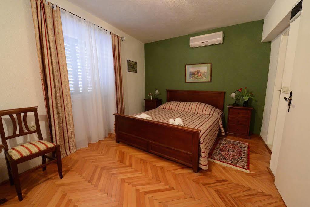Bed&Breakfast Villa Flora Ragusa Esterno foto